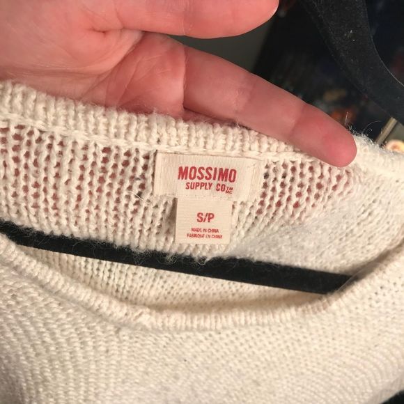 WHITE COMFY SWEATER - Picture 3 of 3